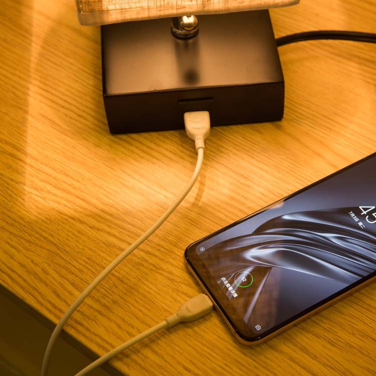 Modern Square Fabric Table Lamp