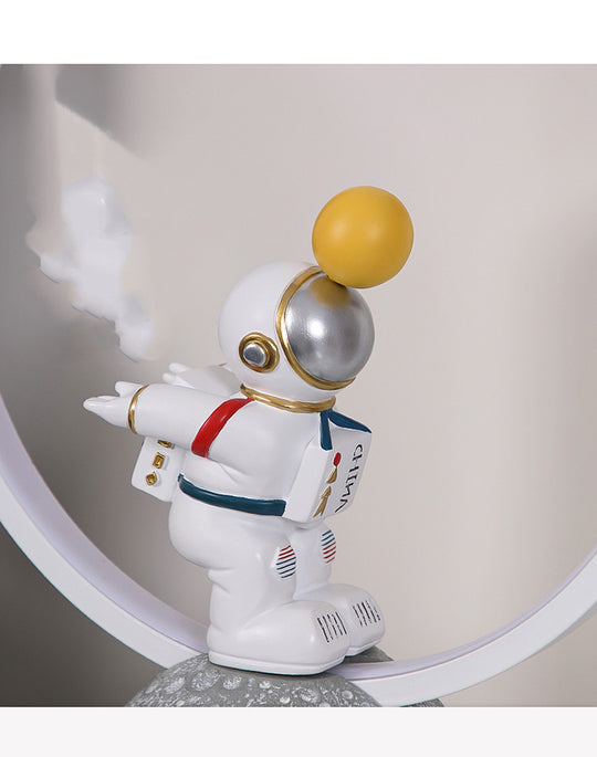 Creative Astronaut Desk Lamp